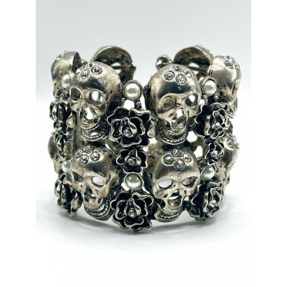 Silver-tone Gothic Skulls And Roses Wide Cuff Bracelet Rhinestones Faux Pearls - Picture 1 of 4
